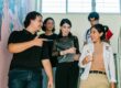 Estudiantes de Comercio Internacional en Buenos Aires cursando una carrera orientada al comercio exterior y negocios globales.